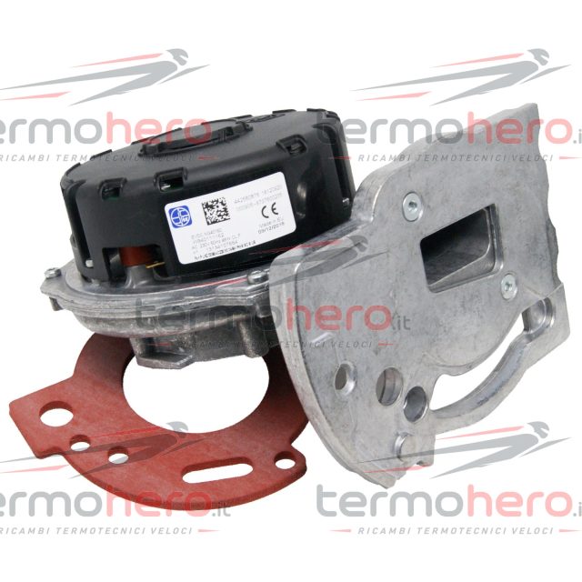 Junkers 87186470530 - Ventilatore per Logamax Plus